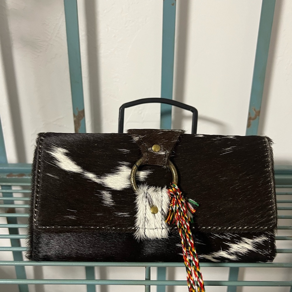 Boho New Western Myra Bag Black  White Cowhide Leather Wallet checkbook - Picture 8 of 8